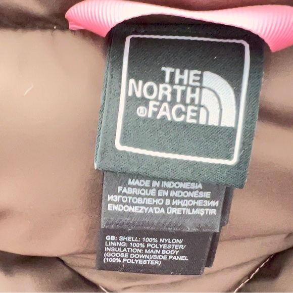 ‼️SOLD‼️ THE NORTH FACE PINK 550 GOOSE DOWN PUFFER VEST - Picture 6 of 12